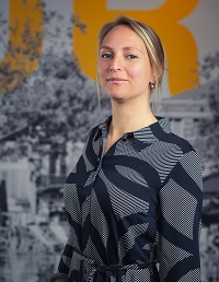 mr. Iris Hoekman – van de Sande